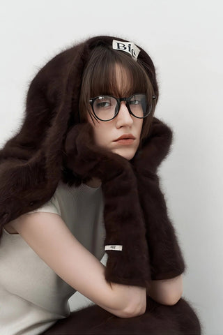 Luxe Otter Fur Gloves - Vintage-Inspired Five-Finger Design - 4inme 