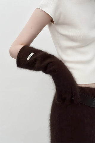 Luxe Otter Fur Gloves - Vintage-Inspired Five-Finger Design - 4inme 
