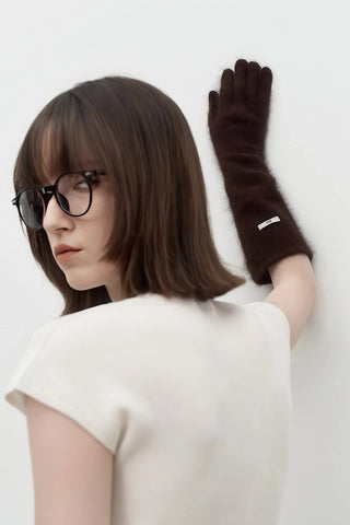 Luxe Otter Fur Gloves - Vintage-Inspired Five-Finger Design - 4inme 