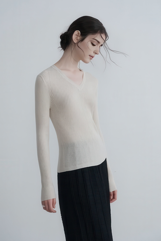 Simple V-Neck Wool Knit Pullover - 4inme 