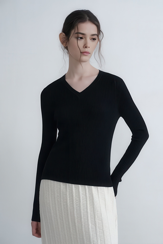 Simple V-Neck Wool Knit Pullover - 4inme 